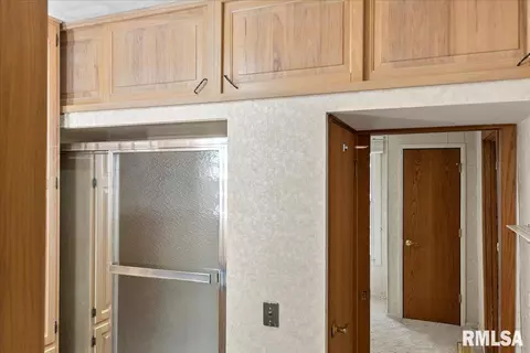113 W Elm St, Thayer, IL 62689 photo 34