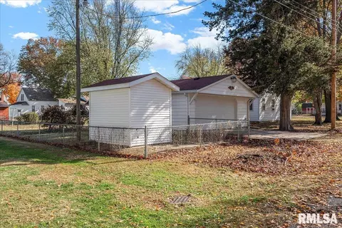 113 W Elm St, Thayer, IL 62689 photo 48
