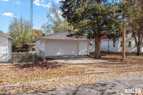 113 W Elm St, Thayer, IL 62689 photo 49