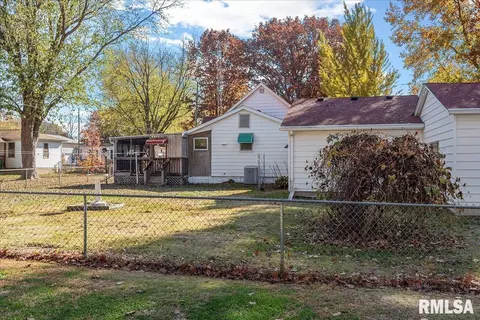 113 W Elm St, Thayer, IL 62689 photo 47