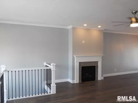 422 Fitzgerald Dr, Springfield, IL 62711 photo 2