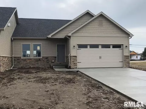422 Fitzgerald Dr, Springfield, IL 62711 photo 1