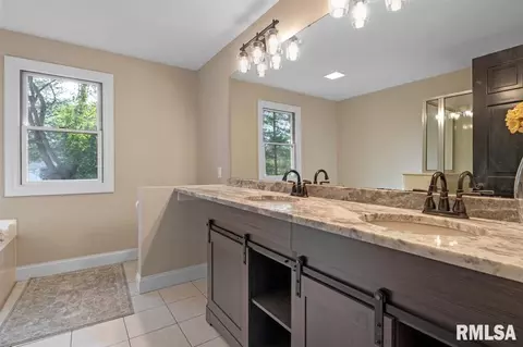 7 Fairview Ln, Springfield, IL 62711 photo 27