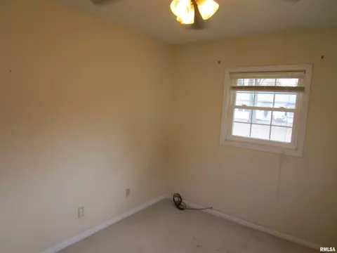 39 Bunn Dr, Springfield, IL 62703 photo 20