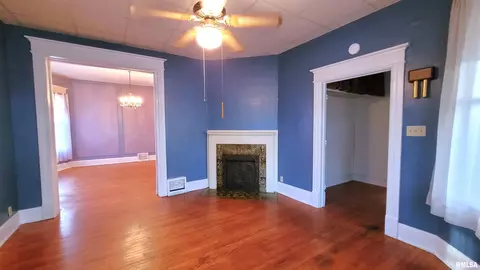 827 S Macarthur Blvd, Springfield, IL 62704 photo 9