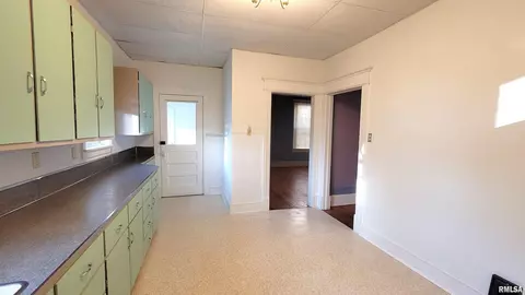 827 S Macarthur Blvd, Springfield, IL 62704 photo 24