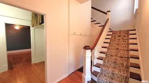 827 S Macarthur Blvd, Springfield, IL 62704 photo 6