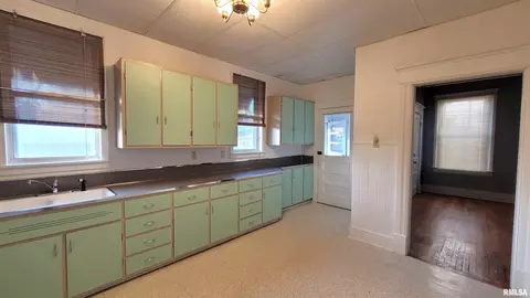 827 S Macarthur Blvd, Springfield, IL 62704 photo 23