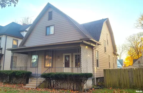 827 S Macarthur Blvd, Springfield, IL 62704 photo 2