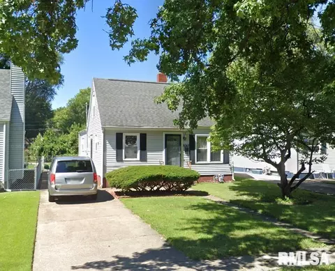 2045 N 22nd St, Springfield, IL 62702 photo 1