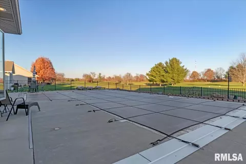 7616 Wentworth Dr, Springfield, IL 62711 photo 54