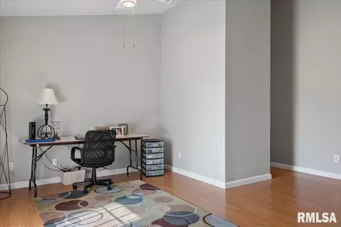 3713 Castle Hill Blvd, Springfield, IL 62712 photo 6