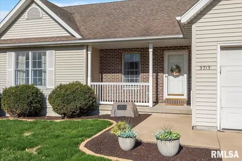 3713 Castle Hill Blvd, Springfield, IL 62712 photo 4