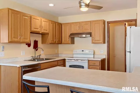 1401 Boxwood Ct, Springfield, IL 62712 photo 15