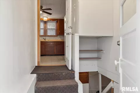 315 Elm St, Thayer, IL 62689 photo 24