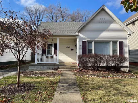 1343 N 4th St, Springfield, IL 62702 photo 1