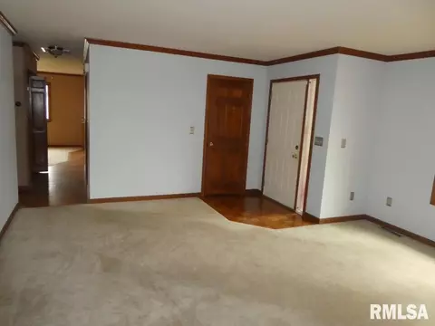 3505 Damyan Ct, Springfield, IL 62704 photo 3