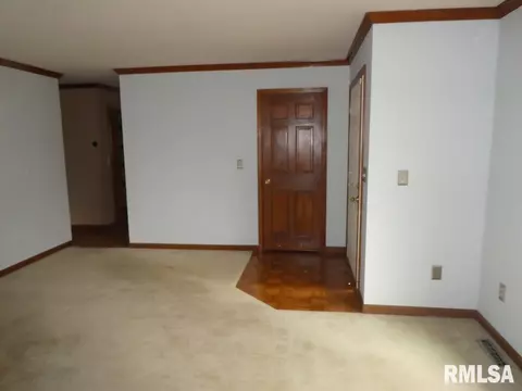 3505 Damyan Ct, Springfield, IL 62704 photo 5