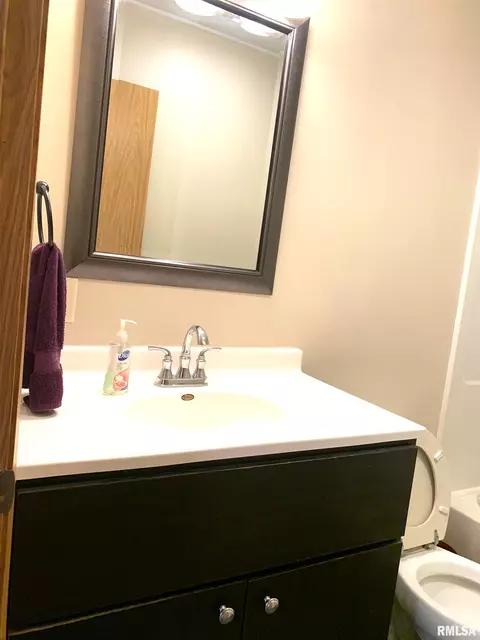 2633 S 4th St, Springfield, IL 62704 photo 9