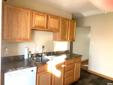 2633 S 4th St, Springfield, IL 62704 photo 13