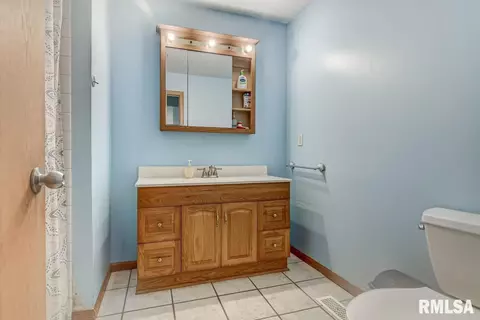 1417 N Stephens St, Springfield, IL 62702 photo 22