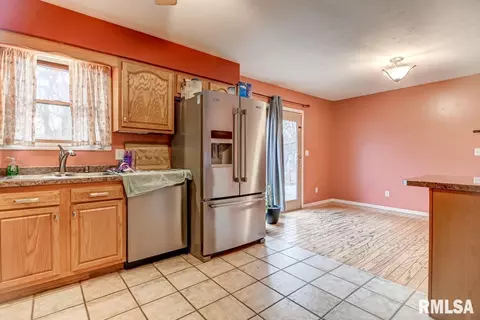 1417 N Stephens St, Springfield, IL 62702 photo 12