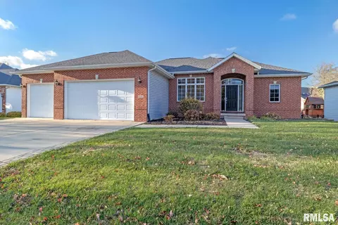 6513 Winterberry Ln, Springfield, IL 62712 photo 1