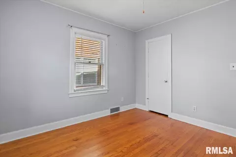 2012 S Whittier Ave, Springfield, IL 62704 photo 21