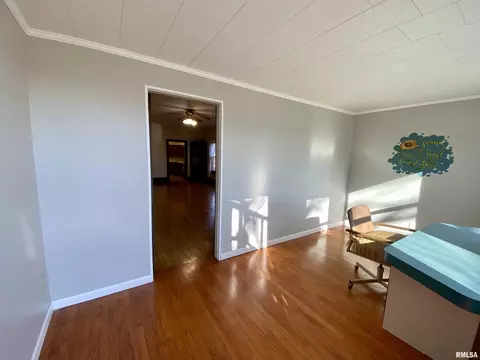 307 E Main St, Concord, IL 62631 photo 6