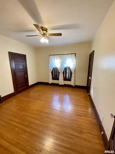 307 E Main St, Concord, IL 62631 photo 24