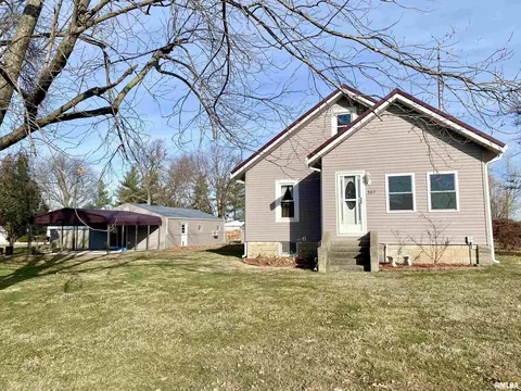 307 E Main St, Concord, IL 62631 photo 2