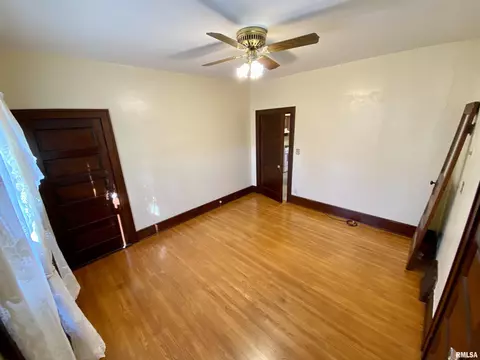 307 E Main St, Concord, IL 62631 photo 22