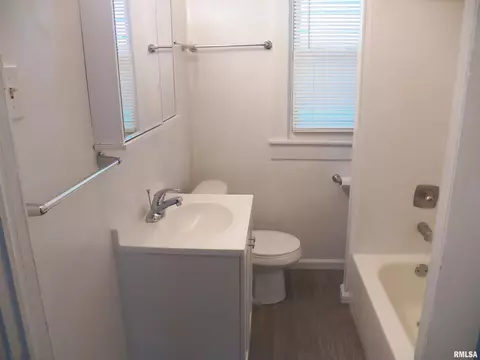 2321 Holmes Ave, Springfield, IL 62704 photo 5