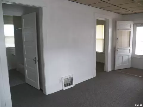 2321 Holmes Ave, Springfield, IL 62704 photo 7
