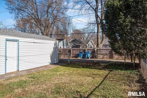 2424 S 10th St, Springfield, IL 62703 photo 24