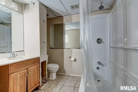 2108 Creighton Rd, Springfield, IL 62703 photo 17