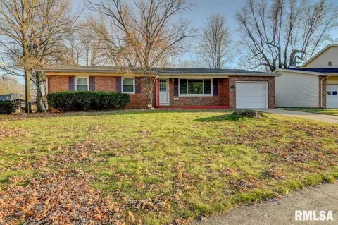 2108 Creighton Rd, Springfield, IL 62703 photo 2