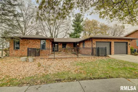 89 White Pine Dr, Springfield, IL 62712 photo 1