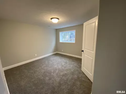 6300 Winterberry Ln, Springfield, IL 62712 photo 24