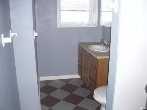 117 E Springfield St, Virginia, IL 62691 photo 14