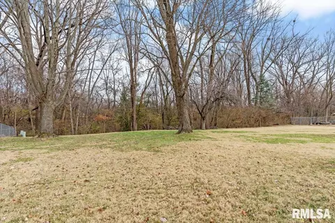 2404 Cahokia Dr, Springfield, IL 62702 photo 36