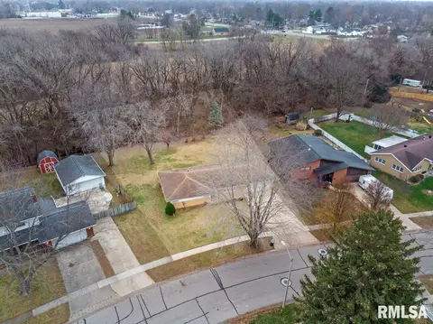 2404 Cahokia Dr, Springfield, IL 62702 photo 42