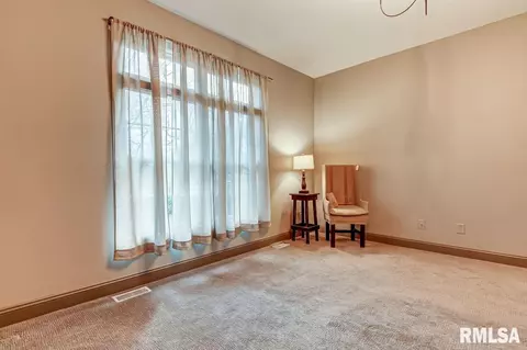 2410 Aaron Ct, Springfield, IL 62704 photo 21