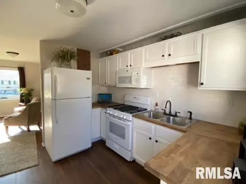15 Windsor Rd, Springfield, IL 62702 photo 7