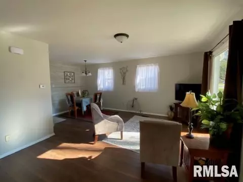 15 Windsor Rd, Springfield, IL 62702 photo 5
