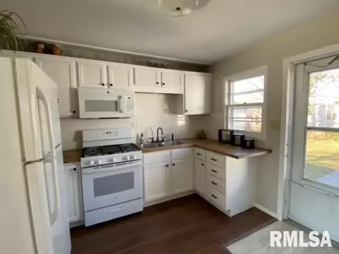15 Windsor Rd, Springfield, IL 62702 photo 6