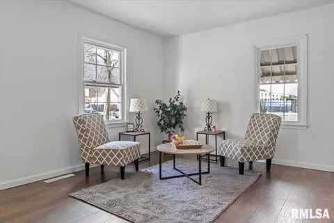 3318 Palmer St, Springfield, IL 62703 photo 9