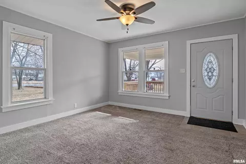 1529 E Wieland Ave, Springfield, IL 62702 photo 9