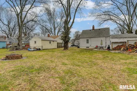 2001 E Hood St, Springfield, IL 62703 photo 23