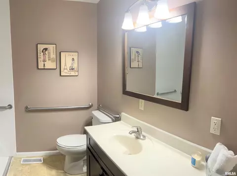 11629 Maurer Rd, Buffalo, IL 62515 photo 12